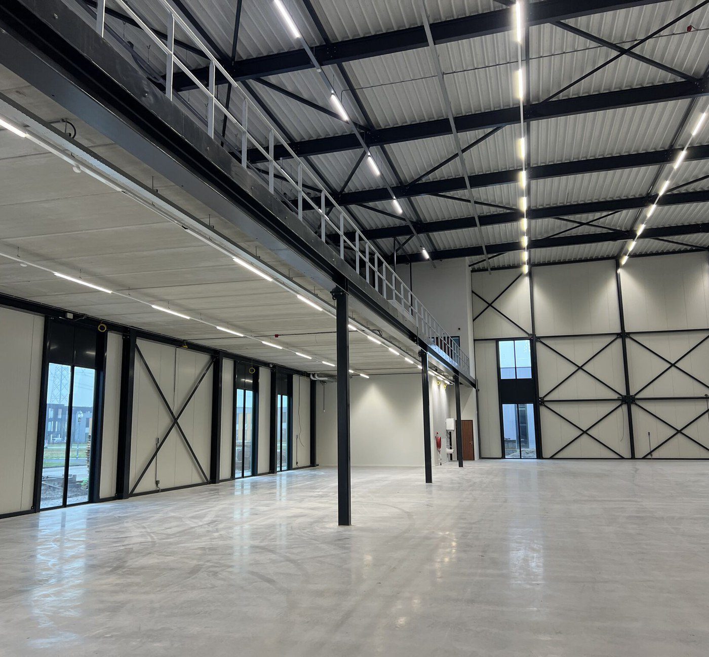 Daily Style - winkelinterieur en installaties